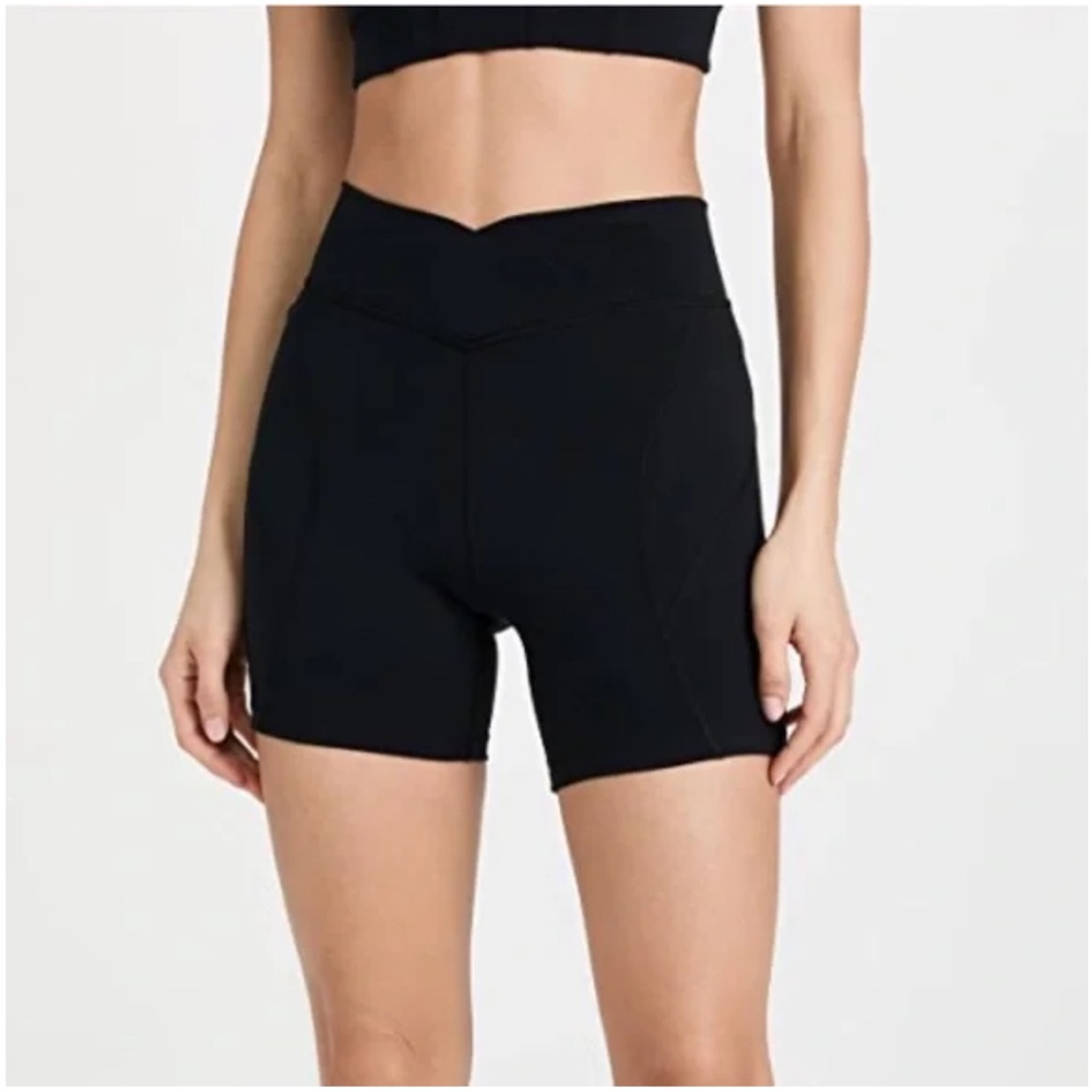 Women's L Space Black High-Waisted Carter Bike Shorts